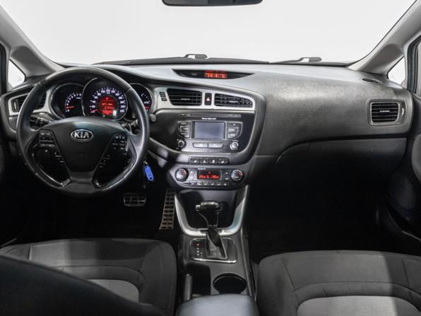 Kia Ceed II с пробегом 2014 года, цена 960 000 рублей, 165336 км, универсал, Автокод Объявления