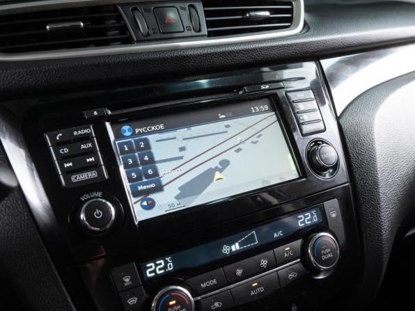 Nissan Qashqai II с пробегом 2018 года, цена 1 970 000 рублей, 94720 км, внедорожник, Автокод Объявления