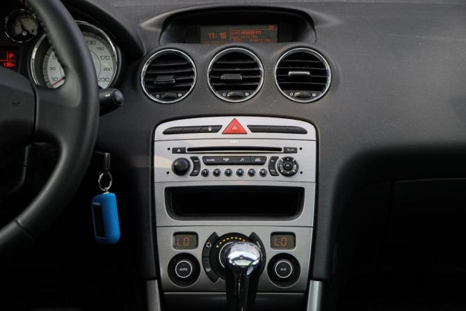 Peugeot 308 I с пробегом 2009 года, цена 490 000 рублей, 158151 км, универсал, Автокод Объявления