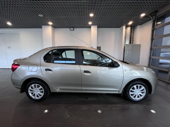 Renault Logan II Рестайлинг с пробегом 2018 года, цена 920 000 рублей, 83443 км, седан, Автокод Объявления