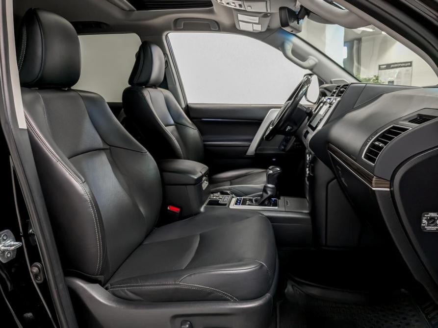 Toyota Land Cruiser Prado 150 Series Рестайлинг 2 Москва  - изображение 25