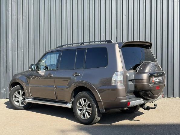 Mitsubishi Pajero IV Рестайлинг 1 с пробегом 2012 года, цена 2 120 000 рублей, 180888 км, внедорожник, Автокод Объявления