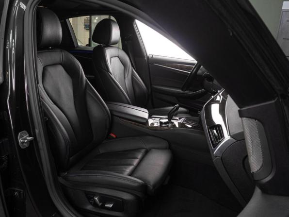 BMW 5 серии VII (G30/G31/G38) с пробегом 2019 года, цена 3 899 000 рублей, 62435 км, седан, Автокод Объявления