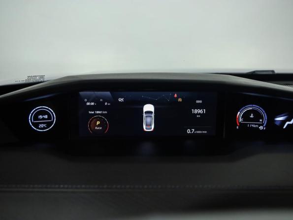 Changan UNI-V I с пробегом 2023 года, цена 2 149 000 рублей, 18960 км, лифтбек, Автокод Объявления