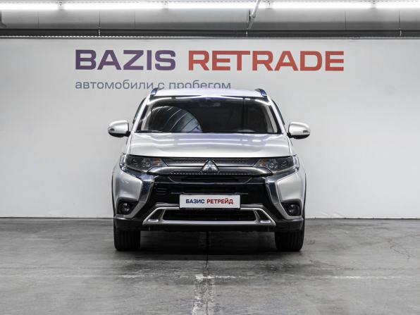 Mitsubishi Outlander III Рестайлинг 3 с пробегом 2022 года, цена 2 690 000 рублей, 121036 км, внедорожник, Автокод Объявления