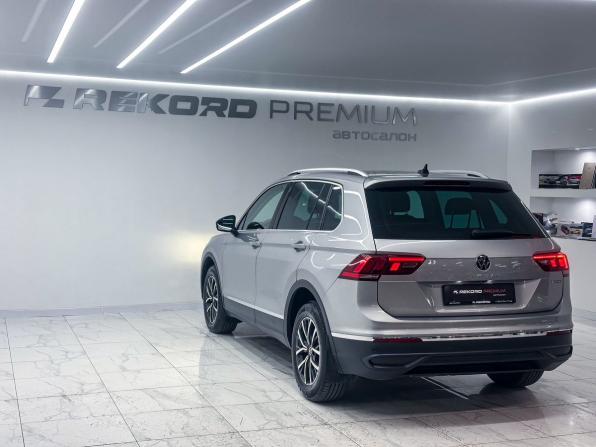 Volkswagen Tiguan II Рестайлинг с пробегом 2020 года, цена 2 449 000 рублей, 182000 км, внедорожник, Автокод Объявления