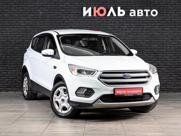 Ford Kuga II Рестайлинг с пробегом 2017 года, цена 1 130 000 рублей, 302039 км, внедорожник, Автокод Объявления