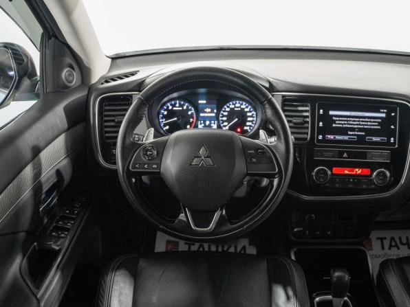 Mitsubishi Outlander III Рестайлинг 3 с пробегом 2019 года, цена 2 500 000 рублей, 131705 км, внедорожник, Автокод Объявления