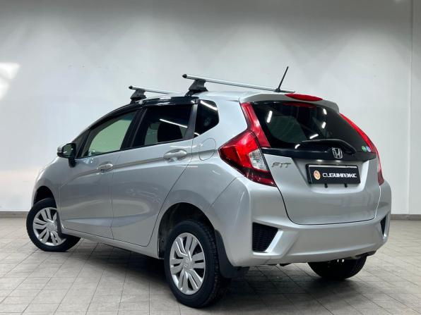 Honda Fit III с пробегом 2015 года, цена 1 060 000 рублей, 162576 км, хэтчбек, Автокод Объявления