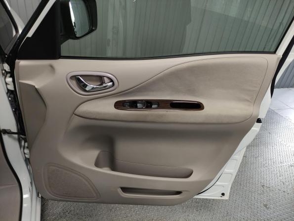 Nissan Serena IV (C26) с пробегом 2014 года, цена 1 400 000 рублей, 214000 км, минивэн, Автокод Объявления