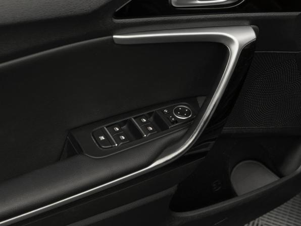 Kia Ceed III с пробегом 2020 года, цена 1 800 000 рублей, 231740 км, универсал, Автокод Объявления