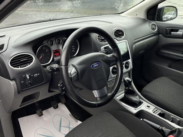 Ford Focus II Рестайлинг с пробегом 2009 года, цена 339 000 рублей, 278277 км, седан, Автокод Объявления