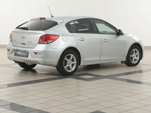 Chevrolet Cruze I с пробегом 2012 года, цена 555 000 рублей, 248800 км, хэтчбек, Автокод Объявления