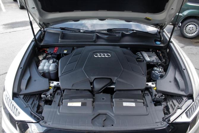 Audi Q8 I (4M) с пробегом 2023 года, цена 8 550 000 рублей, 62377 км, внедорожник, Автокод Объявления