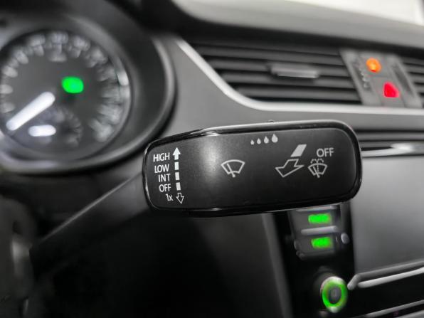 Skoda Octavia III (A7) с пробегом 2015 года, цена 1 485 000 рублей, 130777 км, лифтбек, Автокод Объявления