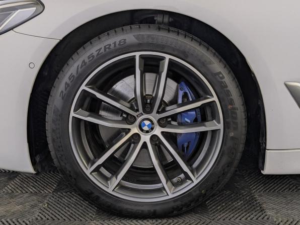 BMW 5 серии VII (G30/G31/G38) Рестайлинг с пробегом 2021 года, цена 4 500 000 рублей, 52200 км, седан, Автокод Объявления