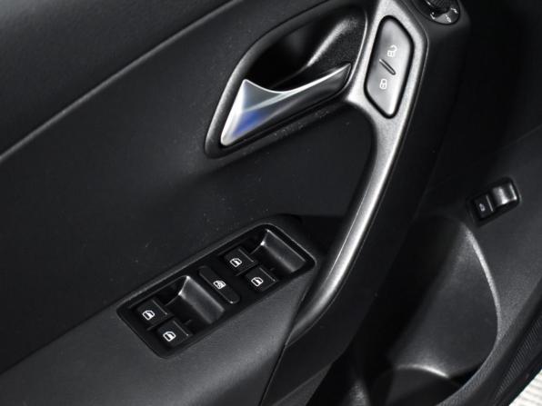 Volkswagen Polo V Рестайлинг с пробегом 2020 года, цена 1 248 790 рублей, 115609 км, седан, Автокод Объявления
