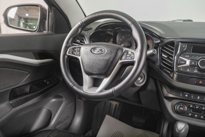 Lada (ВАЗ) Vesta I с пробегом 2018 года, цена 889 000 рублей, 134000 км, седан, Автокод Объявления