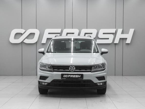 Volkswagen Tiguan II с пробегом 2019 года, цена 2 550 000 рублей, 105849 км, внедорожник, Автокод Объявления