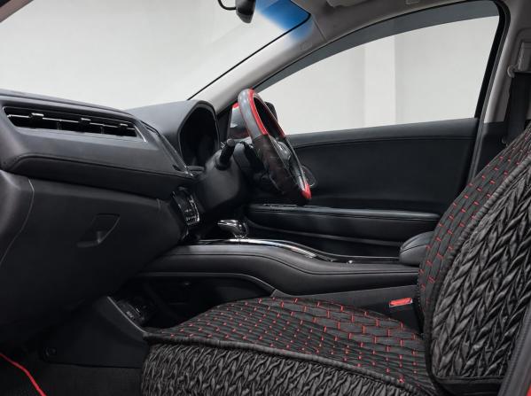 Honda Vezel I с пробегом 2016 года, цена 1 499 500 рублей, 122000 км, внедорожник, Автокод Объявления