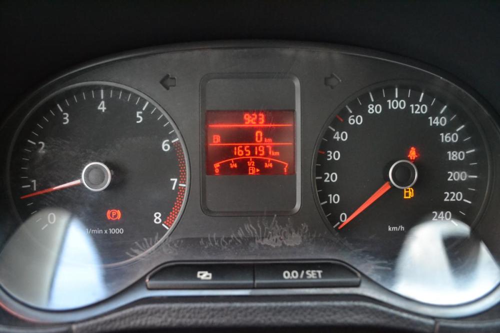 Volkswagen Polo V Старый Оскол  - изображение 12