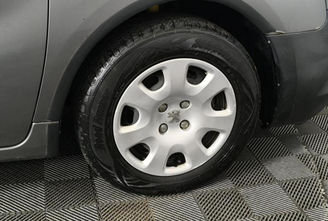 Peugeot Partner II с пробегом 2010 года, цена 610 000 рублей, 181993 км, компактвэн, Автокод Объявления