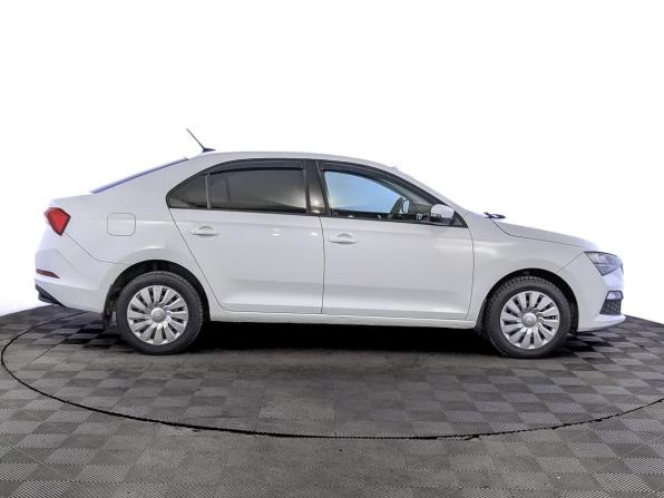 Skoda Rapid II с пробегом 2021 года, цена 1 300 000 рублей, 140280 км, лифтбек, Автокод Объявления