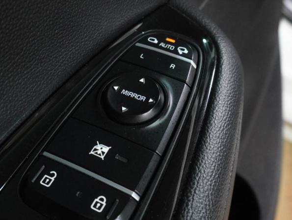 Kia Optima IV Рестайлинг с пробегом 2019 года, цена 1 999 000 рублей, 186201 км, седан, Автокод Объявления