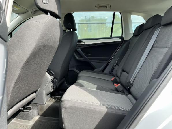 Volkswagen Tiguan II Рестайлинг с пробегом 2021 года, цена 3 220 000 рублей, 33390 км, внедорожник, Автокод Объявления