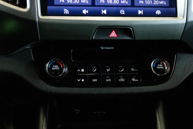 Kia Sportage III с пробегом 2012 года, цена 1 289 000 рублей, 203448 км, внедорожник, Автокод Объявления
