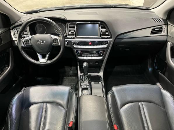 Hyundai Sonata VII (LF) Рестайлинг с пробегом 2019 года, цена 1 747 000 рублей, 153633 км, седан, Автокод Объявления