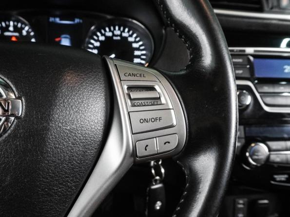 Nissan Qashqai II с пробегом 2016 года, цена 1 149 000 рублей, 127242 км, внедорожник, Автокод Объявления