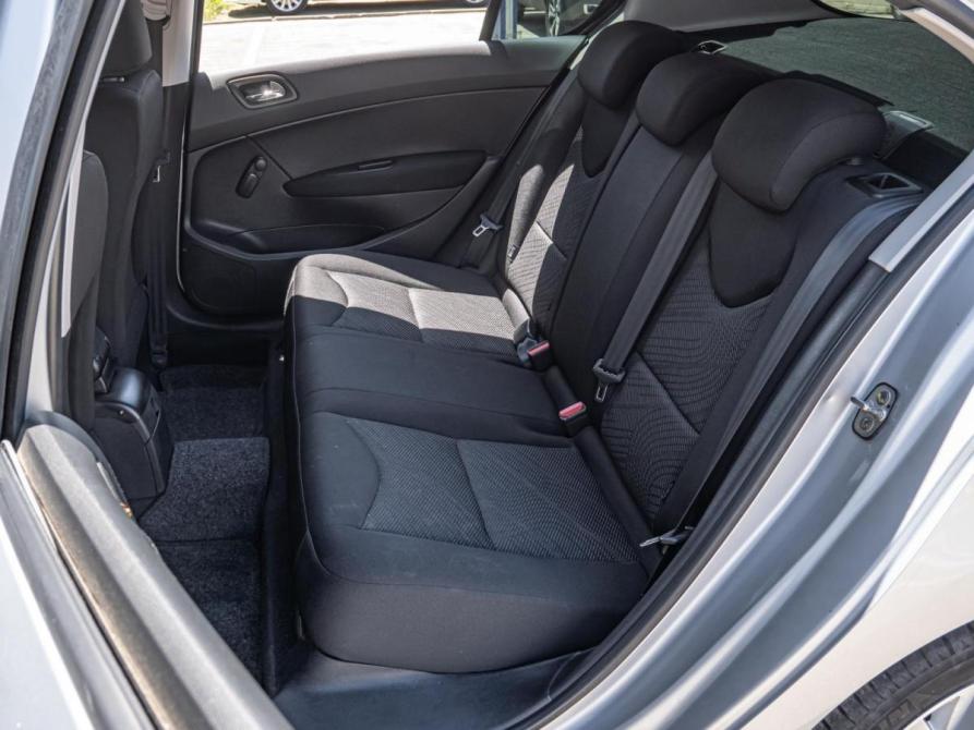 Peugeot 408 I Краснодар  - изображение 9