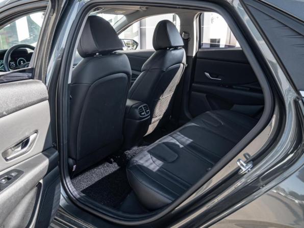 Hyundai Avante VII с пробегом 2020 года, цена 2 400 000 рублей, 31526 км, седан, Автокод Объявления