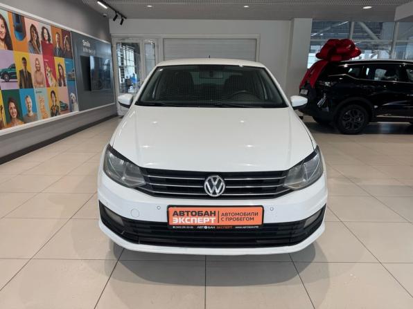 Volkswagen Polo V Рестайлинг с пробегом 2018 года, цена 749 000 рублей, 196000 км, седан, Автокод Объявления
