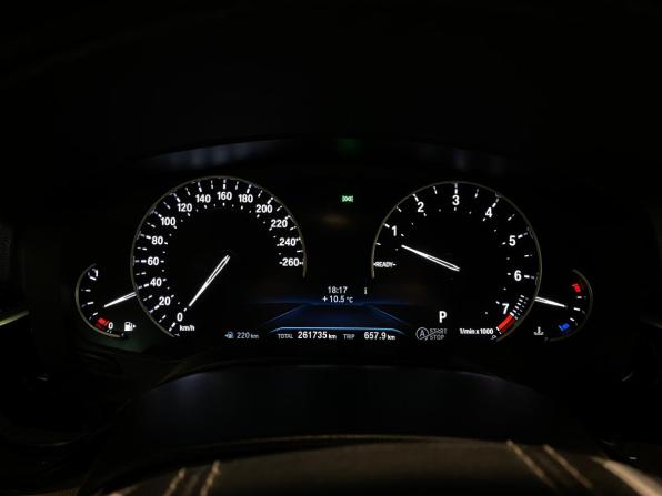 BMW 5 серии VII (G30/G31/G38) с пробегом 2017 года, цена 2 440 000 рублей, 261734 км, седан, Автокод Объявления