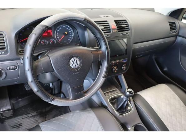Volkswagen Jetta V с пробегом 2006 года, цена 481 000 рублей, 252203 км, седан, Автокод Объявления