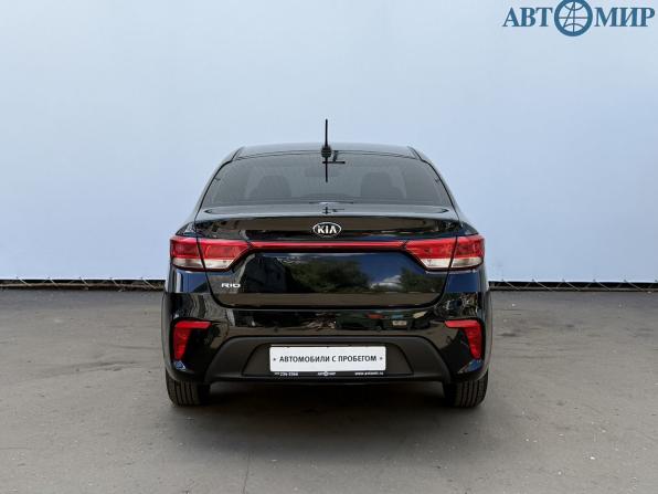 Kia Rio IV с пробегом 2019 года, цена 1 330 000 рублей, 138741 км, седан, Автокод Объявления