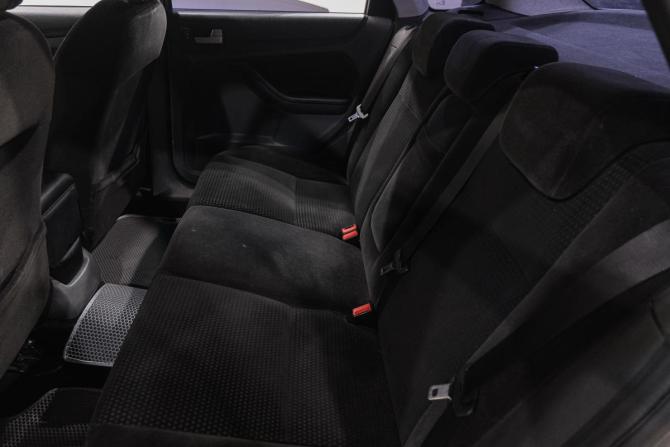Ford Focus II с пробегом 2007 года, цена 269 000 рублей, 323500 км, седан, Автокод Объявления