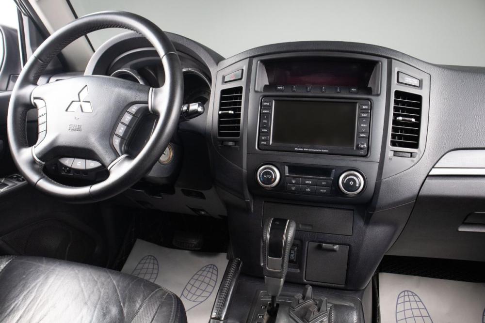 Mitsubishi Pajero IV Оренбург  - изображение 9