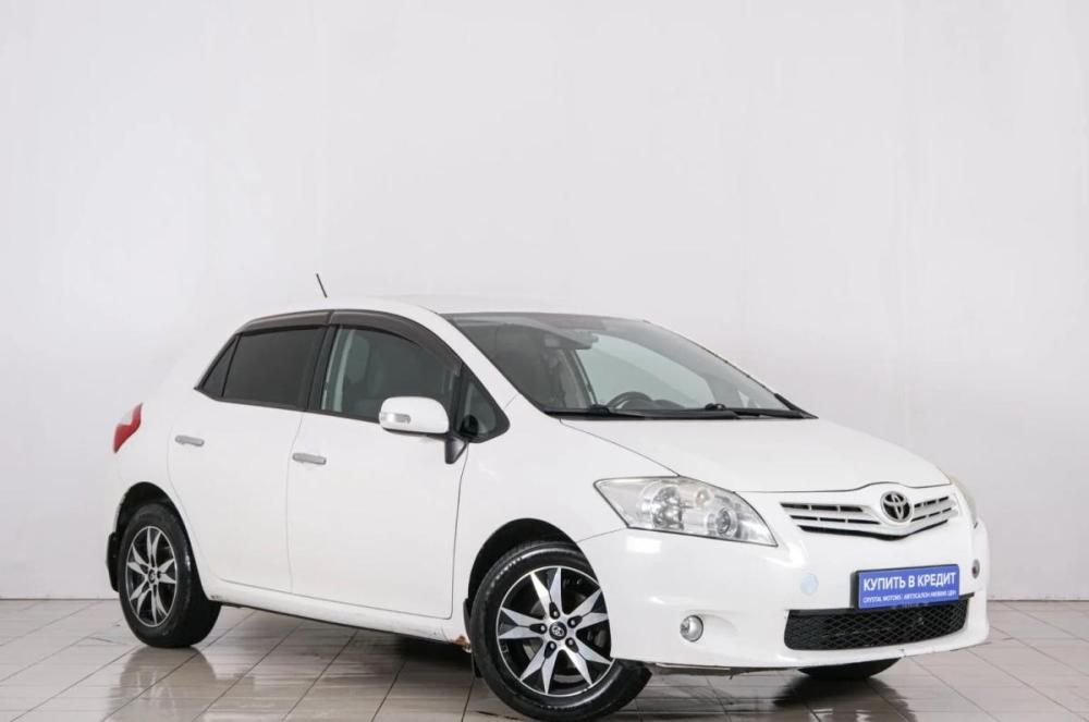 Toyota Auris I Рестайлинг Красноярск  - изображение 1