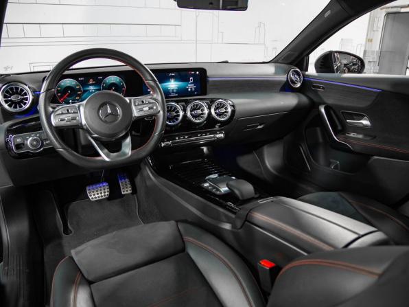 Mercedes-Benz A-Класс IV (W177) с пробегом 2022 года, цена 3 099 000 рублей, 37174 км, седан, Автокод Объявления