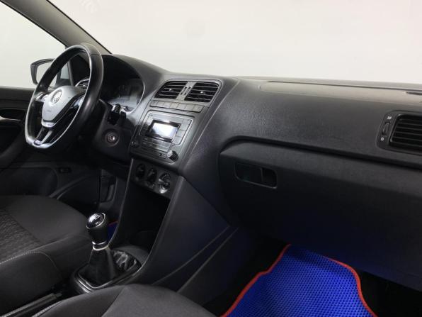 Volkswagen Polo V с пробегом 2015 года, цена 635 000 рублей, 204728 км, седан, Автокод Объявления