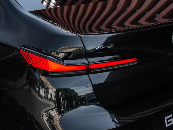 Новый BMW 7 серии VII (G70) 2024 года, цена 25 867 300 рублей, седан, Автокод Объявления