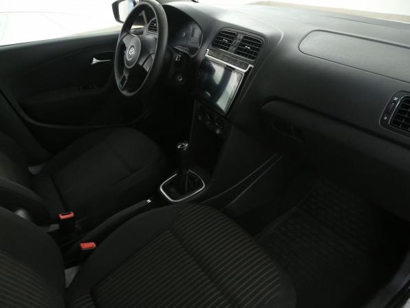 Volkswagen Polo V с пробегом 2012 года, цена 582 000 рублей, 167600 км, седан, Автокод Объявления