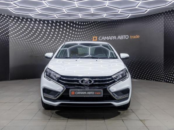 Lada (ВАЗ) Vesta I Рестайлинг (NG) с пробегом 2024 года, цена 1 421 100 рублей, 8518 км, седан, Автокод Объявления