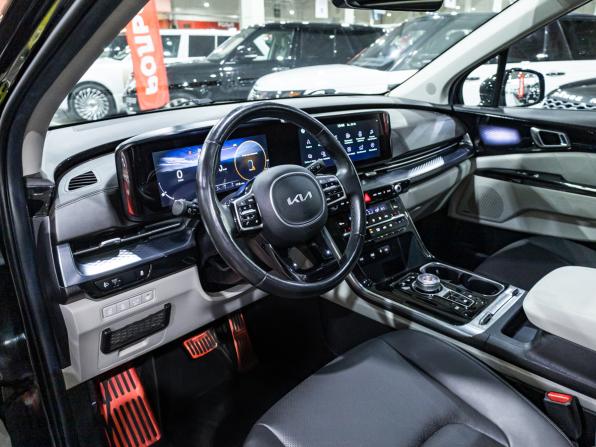Kia Carnival IV с пробегом 2022 года, цена 3 849 700 рублей, 108308 км, минивэн, Автокод Объявления