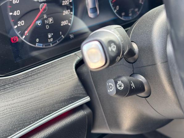 Mercedes-Benz E-Класс V (W213 S213 C238) с пробегом 2018 года, цена 4 330 000 рублей, 111826 км, седан, Автокод Объявления