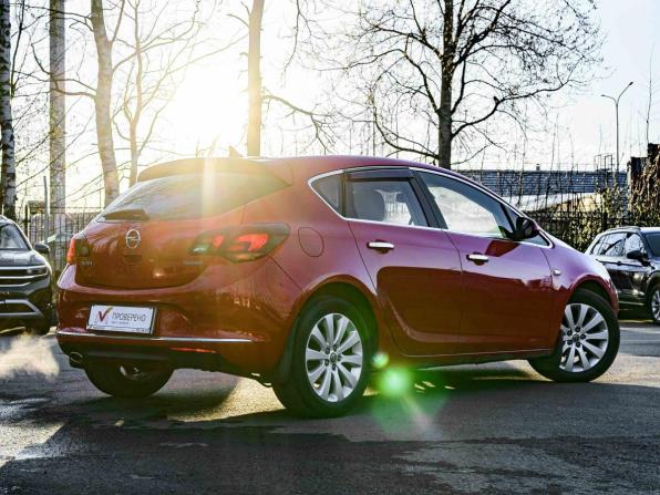 Opel Astra J Рестайлинг с пробегом 2013 года, цена 758 000 рублей, 115528 км, хэтчбек, Автокод Объявления
