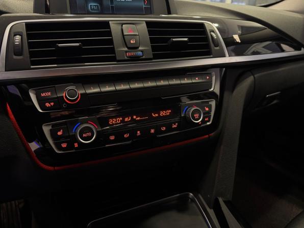 BMW 3 серии VI (F3x) Рестайлинг с пробегом 2018 года, цена 2 300 000 рублей, 27360 км, седан, Автокод Объявления
